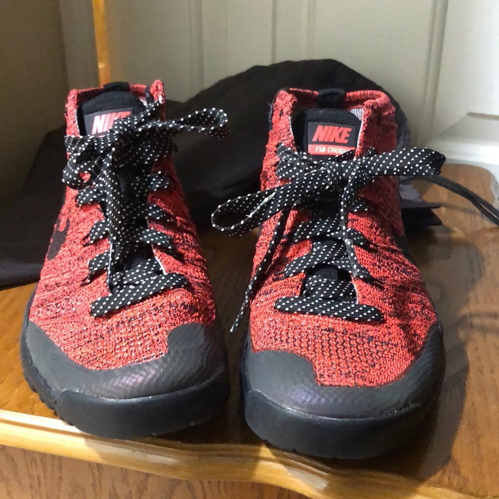 Nike FSB CHUKKA sneakers